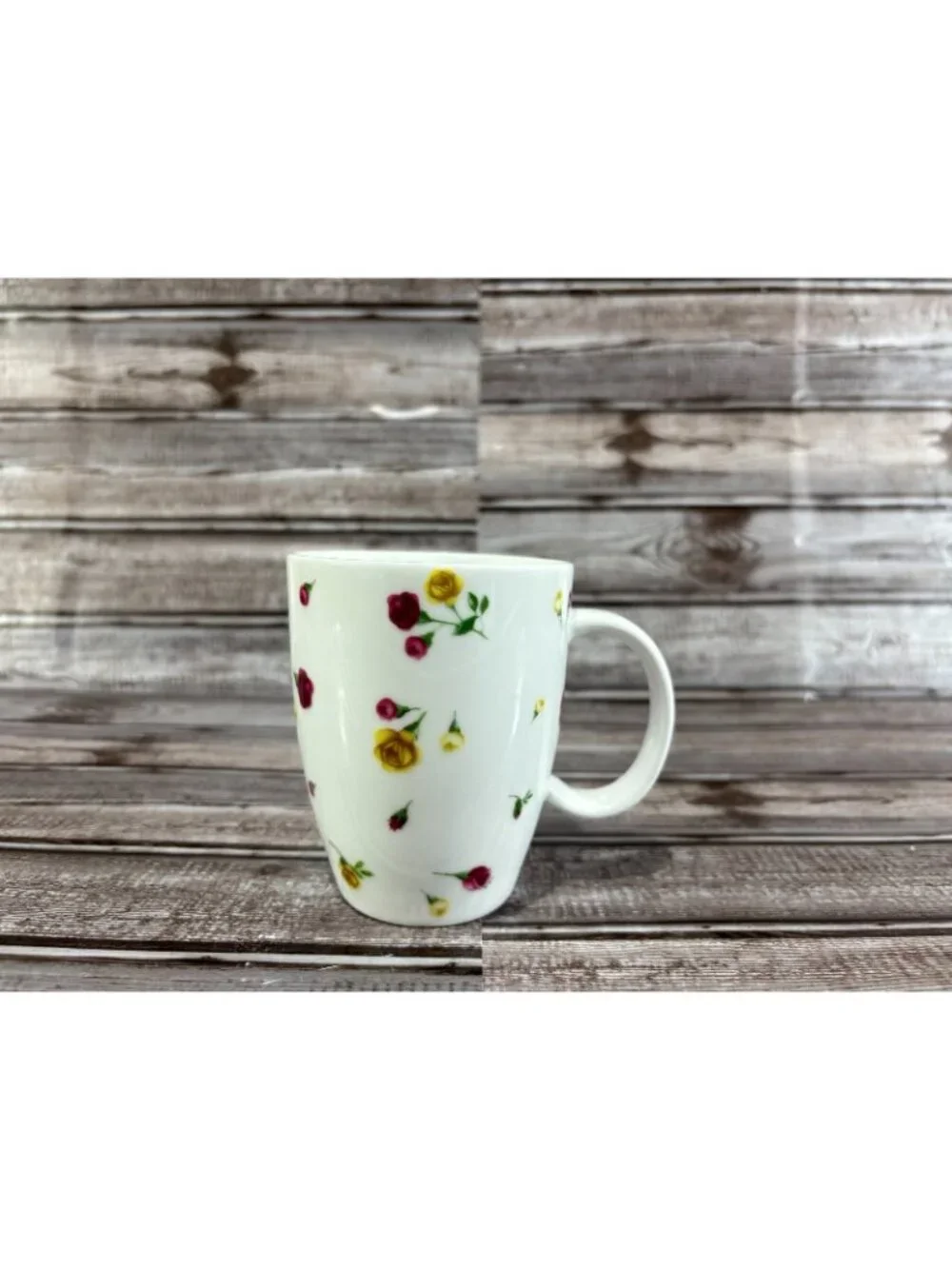 Royal Albert Country Rose Buds set -- 1 cup, 1 mug 4 bowls and 1 Teapot